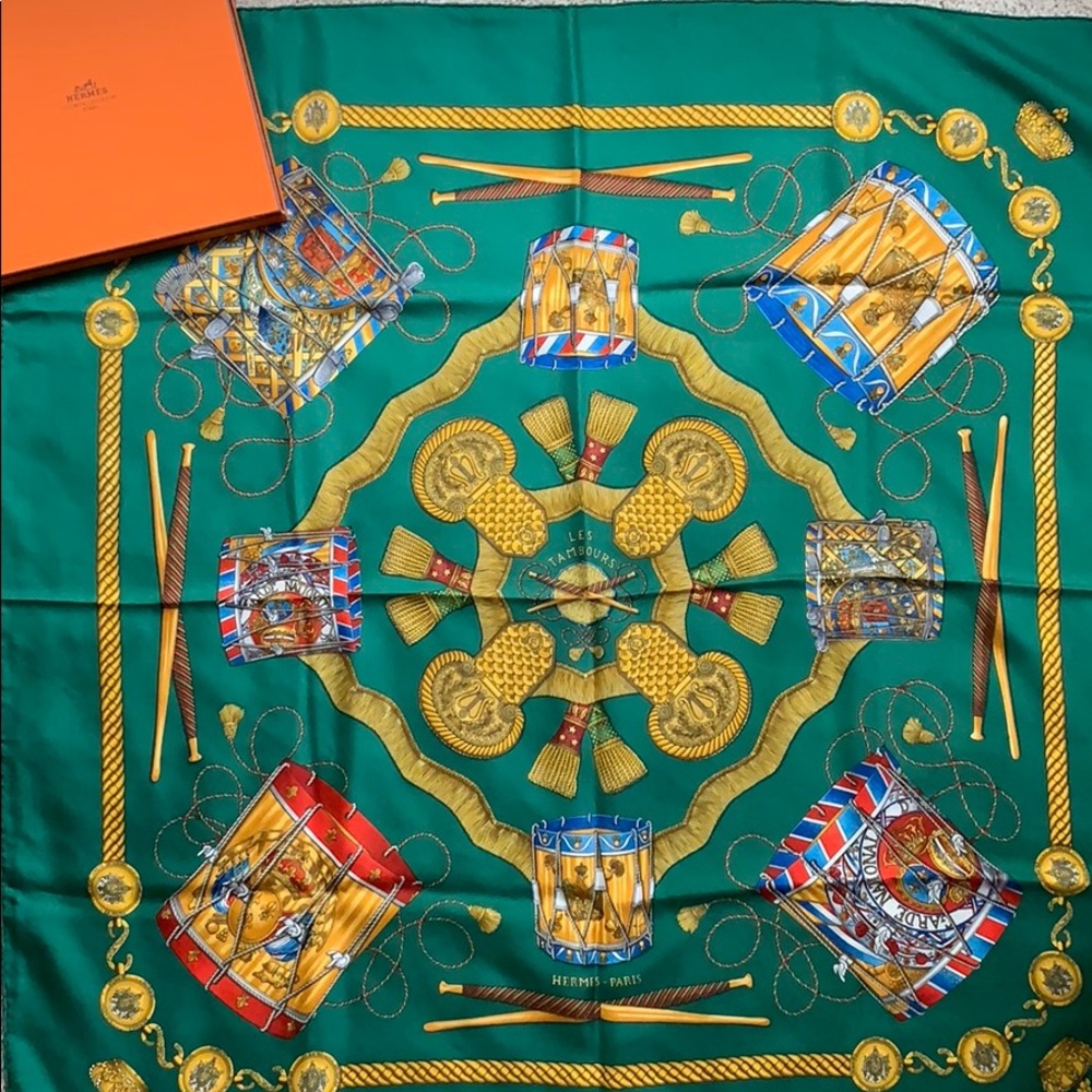 Hermès Les Tambours Scarf
